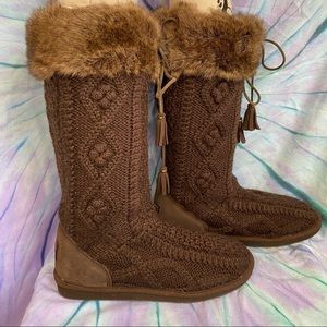 LL Bean knit boots